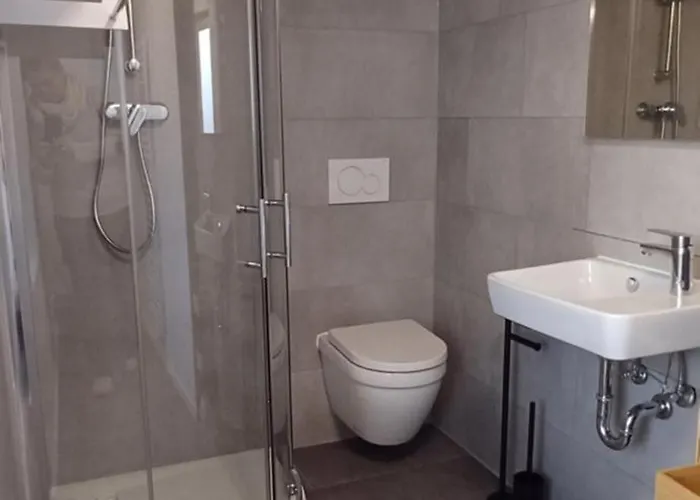 Naehe Marburg Und Giessen Διαμέρισμα Fronhausen