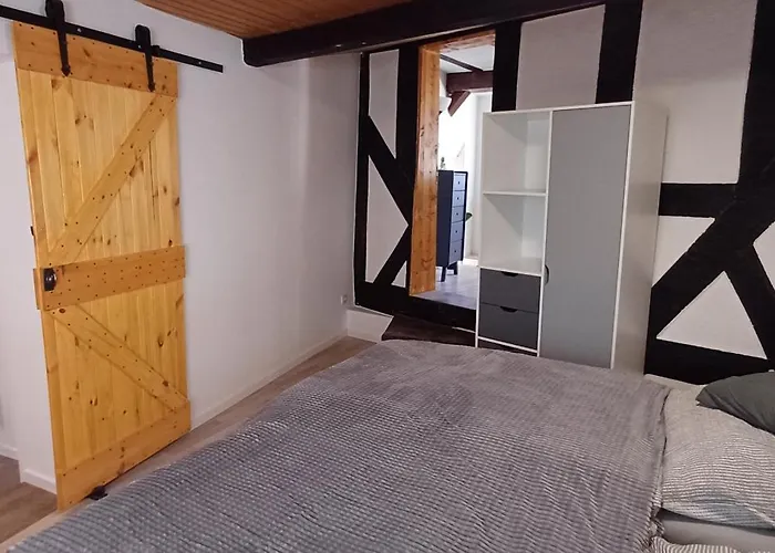 Naehe Marburg Und Giessen * Fronhausen