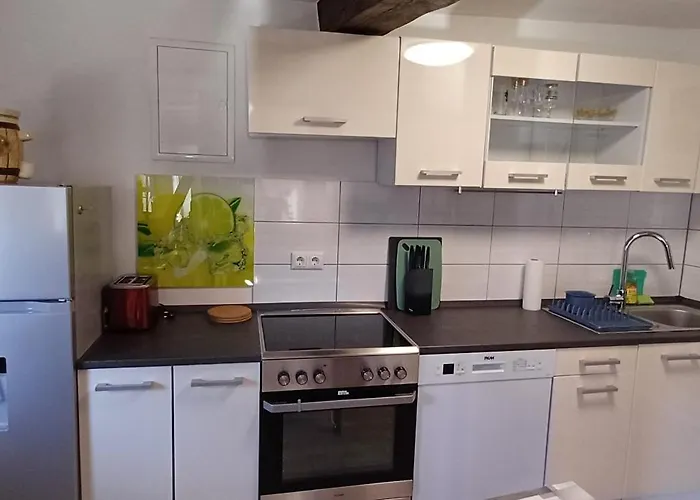 Naehe Marburg Und Giessen Fronhausen